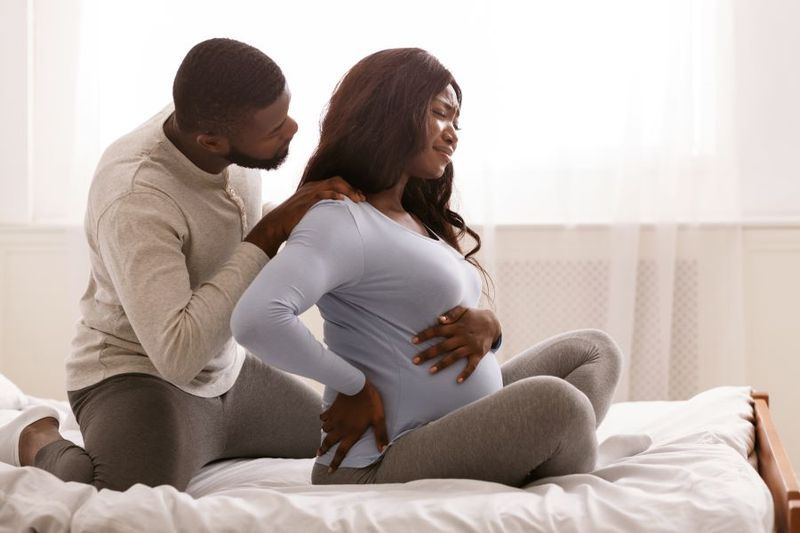 7 Ways to Alleviate Pregnancy Back Pain article image