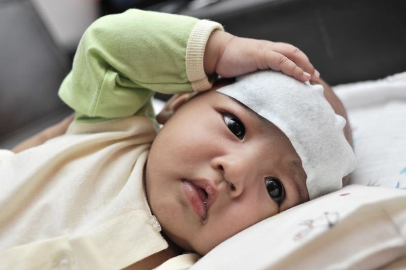 Baby Fever: How to Bring Down a Fever at Home article image