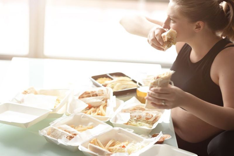 Can Eating Spicy Food put me Into Labor? article image