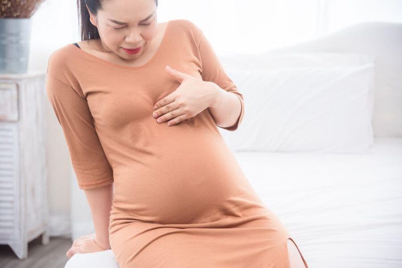 Heartburn During Pregnancy article image