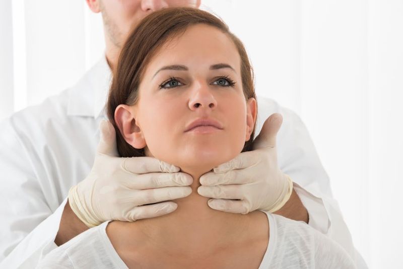 What is Postpartum Thyroiditis? article image