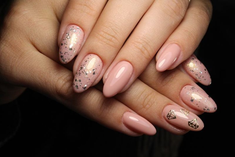 Is it oK to Have Acrylic Nails if I am Pregnant? article image